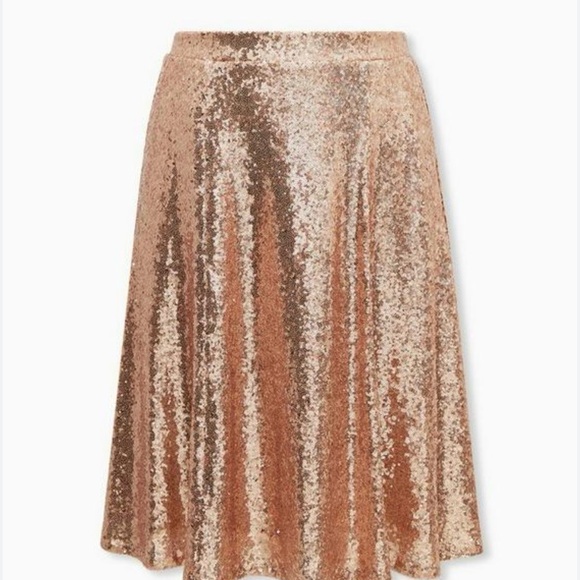 NWT Torrid SIZE 2 Gold Sequin A-line midi skirt - Picture 9 of 10